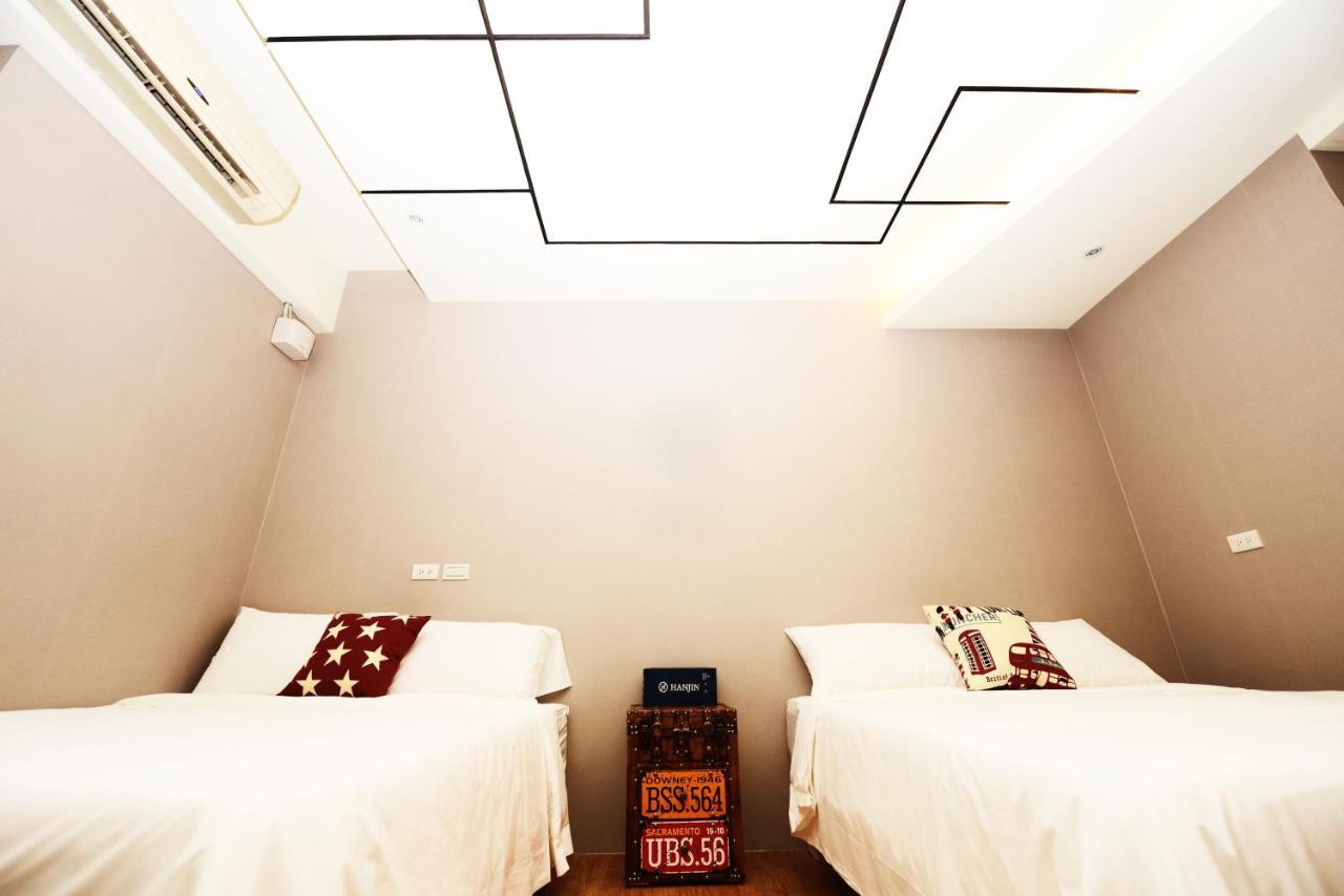 Owl Inn Tainan Luaran gambar